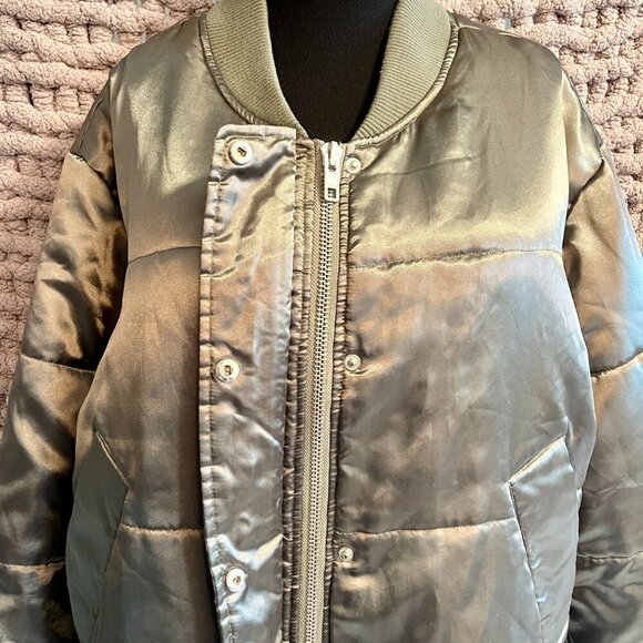 Asos Green Satin Look Woman's Cropped Bomber Jacket Size 14 - Picture 5 of 14